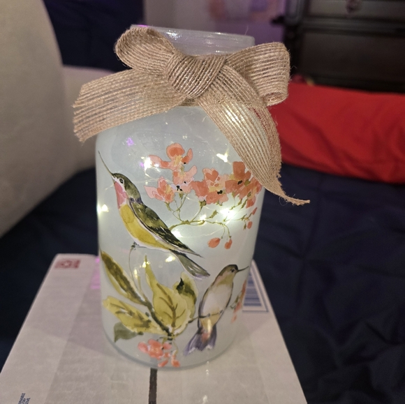 Hummingbird Light - Picture 7 of 8